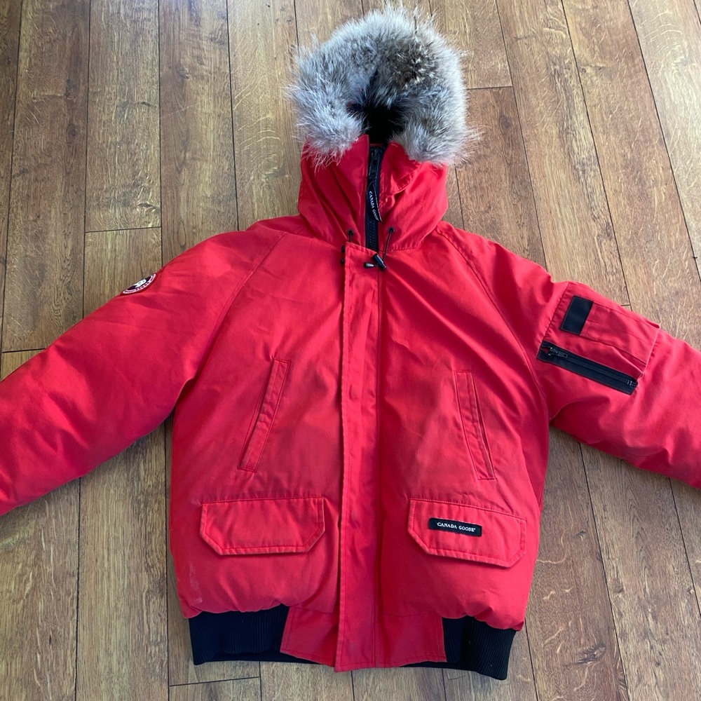 Men’s small Chilliwack Canada Goose. VGUC.